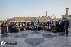 تشرف روحانیون نيروی زمینی سپاه پاسداران انقلاب اسلامی به حرم مطهر رضوی
