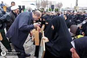 آیین رونمایی یادمان شهید گمنام زائرشهر رضوی