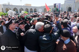 تشییع پیکر حاج سید رضا موید خراسانی در حرم مطهر رضوی