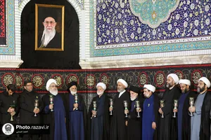 آیین خطبه&zwnj;خوانی شب شهادت امام رضا (ع) در حرم مطهر رضوی