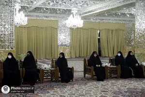 دیدار بانوان شاغل در آستان با تولیت آستان قدس رضوی