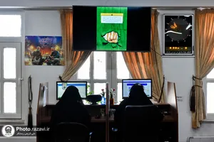 پاسخگویی تلفنی معاون خدمات زائرین حرم مطهر رضوی به مخاطبان سامانه ١٣٨