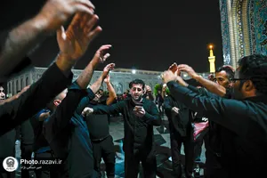 حال و هوای حرم مطهر رضوی در شب شهادت امام رضا(علیه&zwnj;السلام)
