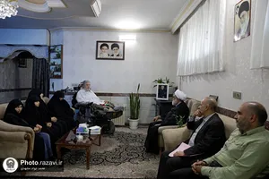 دیدار تولیت آستان قدس رضوی با خانواده شهیدان و ایثارگران