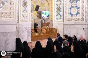 تشرف بانوان دانشجوی شاهد و ایثارگر دانشگاه فرهنگیان به حرم مطهر رضوی