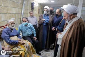 دیدار جمعی از مسئولین آستان قدس رضوی با سید جعفر ماهرخسار