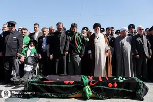 تشییع پیکر حاج سید رضا موید خراسانی در حرم مطهر رضوی