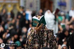 قرائت دعای پرفیض عرفه در حرم مطهر رضوی-2