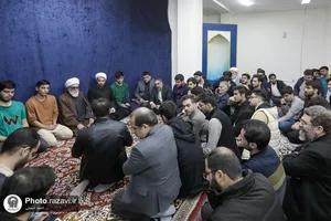 دیدار صمیمی تولیت آستان قدس رضوی با دانشجویان دانشگاه علوم پزشکی مشهد
