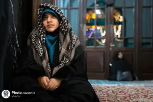 اعتکاف دختران نوجوان در حرم مطهر رضوی