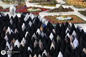 اقامه نماز عید فطر در حرم مطهر رضوی-1