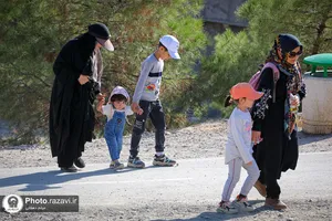 پیاده روی خانوادگی کارکنان آستان قدس رضوی