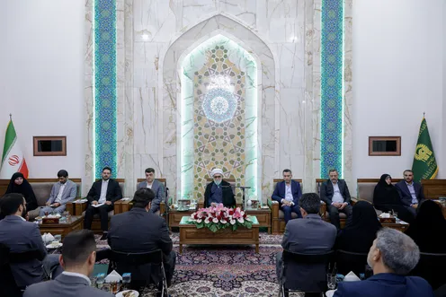 دیدار کارکنان نمونه با تولیت آستان قدس رضوی