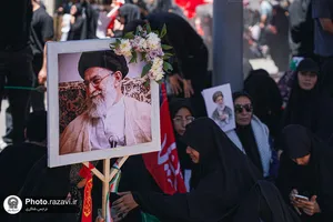 تشییع پیکر رهبر شهید انقلاب در مشهد مقدس-3