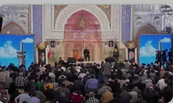 به اهتزاز درآمدن بیرق عزا و حماسه در ویژه‌برنامه «امام امت» 