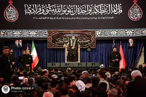 عزاداری زائران عرب&zwnj;زبان در حرم مطهر رضوی

