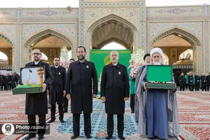 آیین تعویض پرچم حرم امام رضا علیه&zwnj;السلام همزمان با سوم ربیع الاول