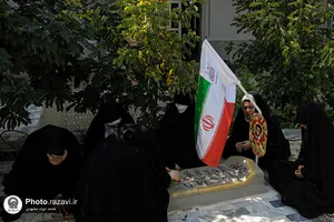 حضور تولیت آستان قدس رضوی در مزار شهدای هویزه
