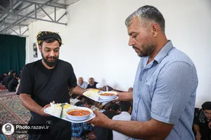 موکب میقات&zwnj;الرضا علیه&zwnj;السلام فراشان حرم مطهر رضوی
