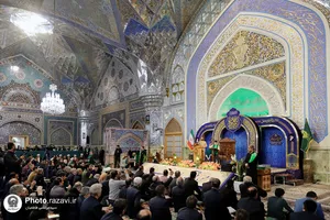 اجتماع بزرگ فعالان قرآنی در حرم مطهر رضوی