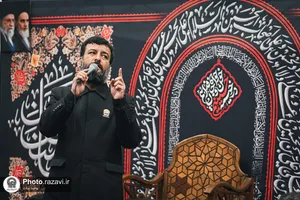 بزرگداشت رهبر شهید انقلاب در حرم مطهر رضوی
