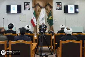 نشست صمیمی آیت الله آملی لاریجانی با طلاب مدرسه عالی فقاهت