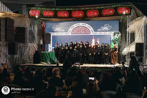 عزاداری شب تاسوعای حسینی در اجتماع مردمی میدان جانباز مشهد