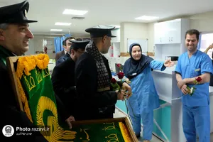 حضور خدام حرم مطهر رضوی در بیمارستان امید