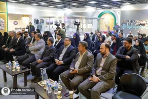 مراسم اهدا مدال طلای مسابقات جهانی تیراندازی کرواسی به حرم مطهر رضوی