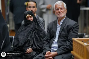 جلسه دفاع از پایان&zwnj;نامه در حرم مطهر رضوی
