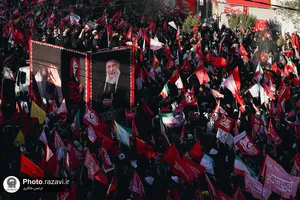 تشییع پیکر رهبر شهید انقلاب در مشهد مقدس-3