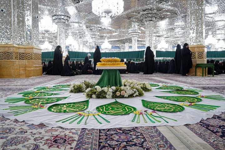 «خدمت فرشتگان در بهشت»