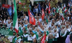 برای ایران جان آمدیم؛ بیعت خادمیاران رضوی اراک در رزمایش بزرگ جان فدا/ گزارش ویدئویی