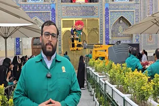 از گلستان‌های ایران تا بهشت خراسان؛ اهدای هزاران شاخه گل به حرم ضامن آهو به نیت ارادت