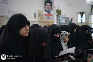 بدرقه کاروان اربعینی طلاب جامعة المصطفی در حرم مطهر رضوی
