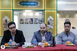 اهدای مدال طاها نعمتی به آستان قدس رضوی