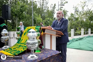 اهتزاز پرچم رضوی در تهران و بوشهر