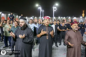 مراسم چهارپایه&zwnj;خوانی کشورهای جهان اسلام در حرم مطهر رضوی