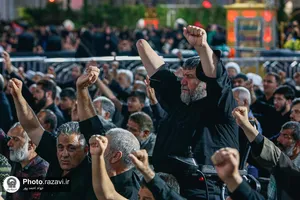 دومین شب مراسم بزرگداشت رهبر شهید انقلاب اسلامی از سوی رهبر معظم انقلاب