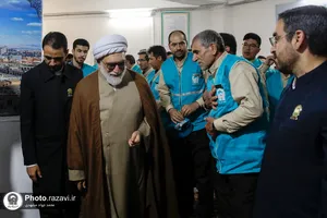 افطار تولیت آستان قدس رضوی در جمع نیروهای خدمات عمومی حرم امام رضا(علیه&zwnj;السلام)
