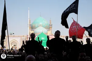 اجتماع عظیم عزاداران امام رضا علیه السلام در حرم مطهر رضوی