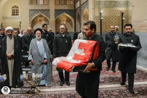 جایگزینی مُهر تربت کربلا با مهرهای قدیمی حرم مطهر رضوی