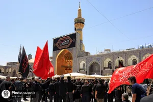 عزاداری تاسوعای حسینی در حرم مطهر رضوی
