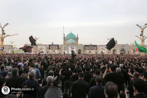 آیین چهارپایه خوانی در سالروز شهادت امیرالمومنین علیه السلام در حرم مطهر رضوی - 1