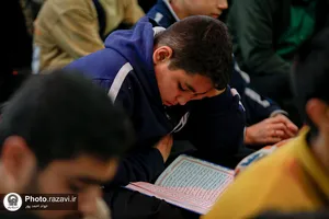 تشرف جمعی از بسیجیان شهرستان جهرم به حرم مطهر رضوی