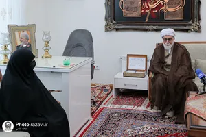 دیدار تولیت آستان قدس رضوی با خانواده شهدای جنگ رمضان-1