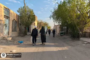 حضور دانش&zwnj;آموزان مدارس امام رضا علیه&zwnj;السلام در راهپیمایی اربعین حسینی