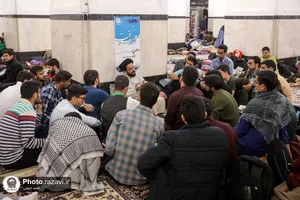 اعتکاف دانشجویی در حرم مطهر رضوی