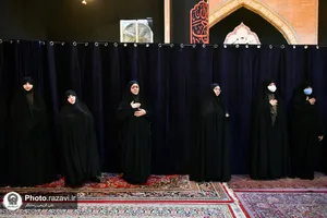 اهدای هدیه&zwnj;های آستان قدس رضوی به دانش&zwnj;آموزان