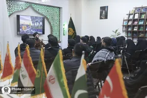 مراسم سال نو میلادی شیعیان خارجی در حرم مطهر رضوی